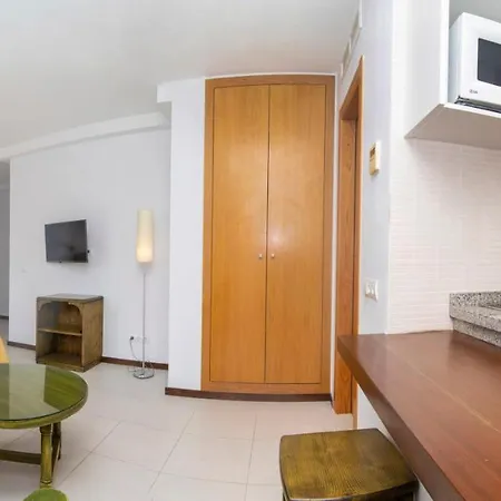 Bon Lloc アパート *