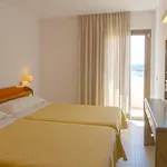 Bon Lloc Apartment *