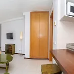 Bon Lloc Apartment *
