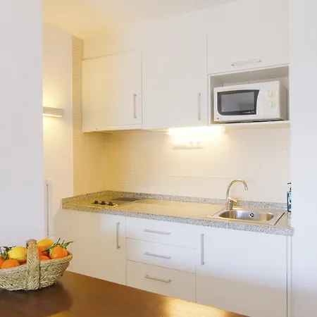 Bon Lloc Santa Eularia des Riu