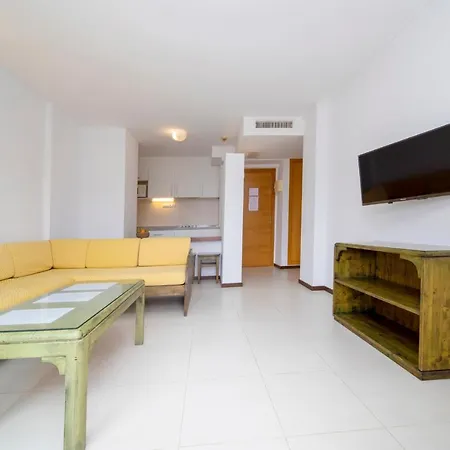 Bon Lloc Apartment